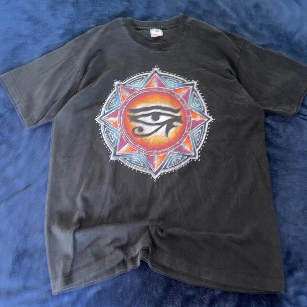 Vintage 1994 Fruit of the Loom Eye of Horus Graphic T-Shirt